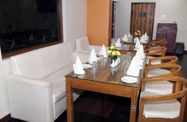 Hotel Pardesi Cardo