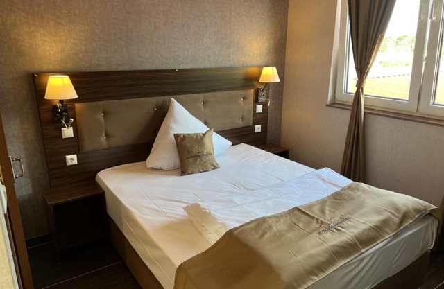 Hotel Pasa Paradies KOSTENLOSE PARKPLÄTZE