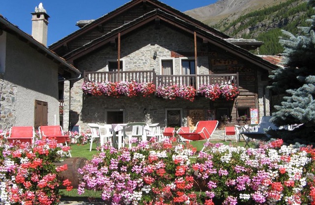 Hotel Petit Giles