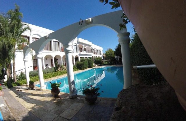 Hotel Portal del Santo