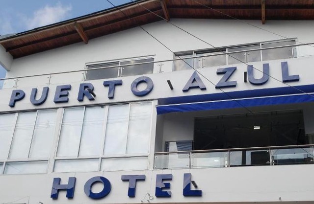 Hotel Puerto Azul