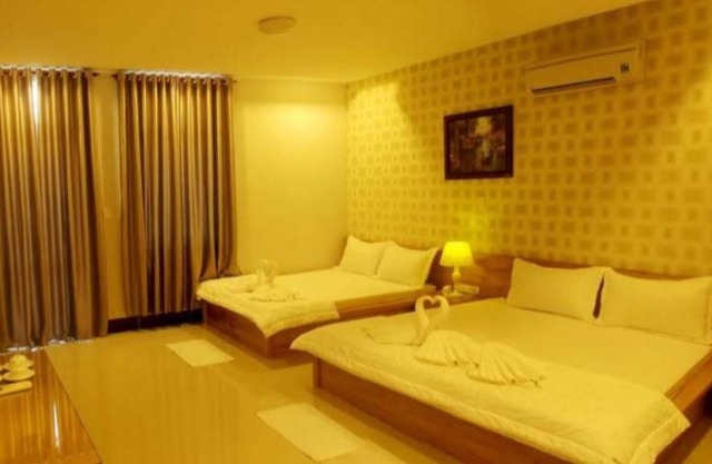 Hotel QUỐC ANH