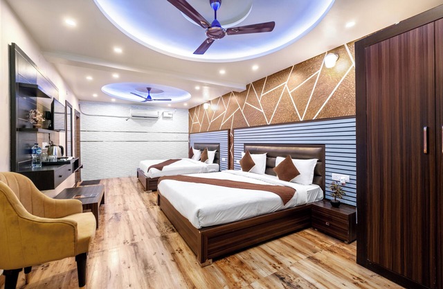 Hotel Raj Darbar