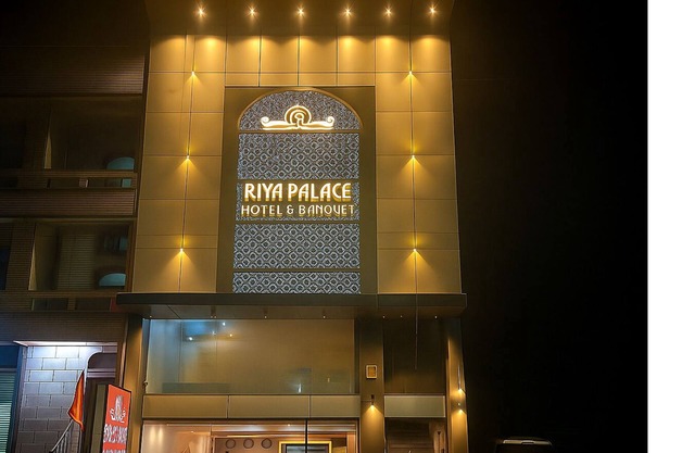 Hotel Riya Palace