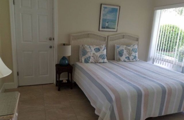 Hotel Room #106 - Sunrise Ocean Suites