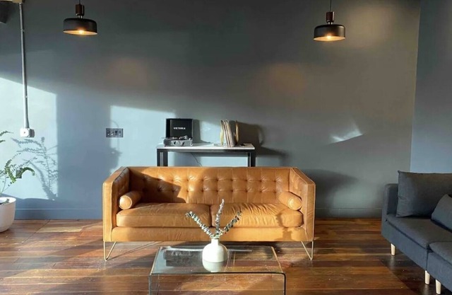 Hotel Rossville offering modern 2 bedroom 2 bath