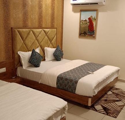 HOTEL RR