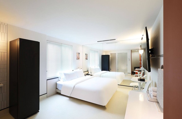 HOTEL RUGO