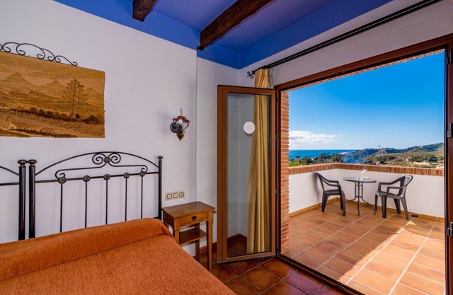 Hotel Rural Almazara