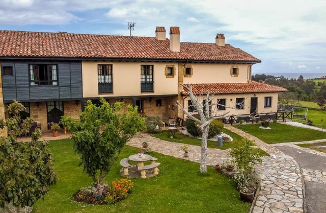 Hotel Rural La Figar