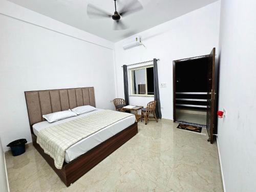 Hotel Shree Krishna