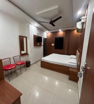Hotel Shri Mohan