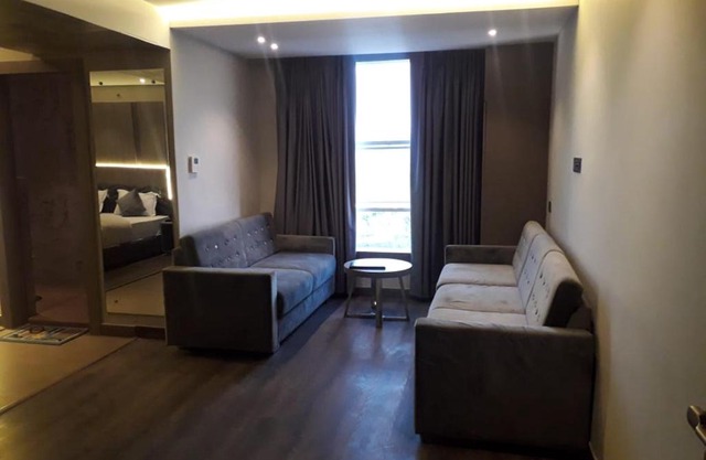 Hotel The Legend