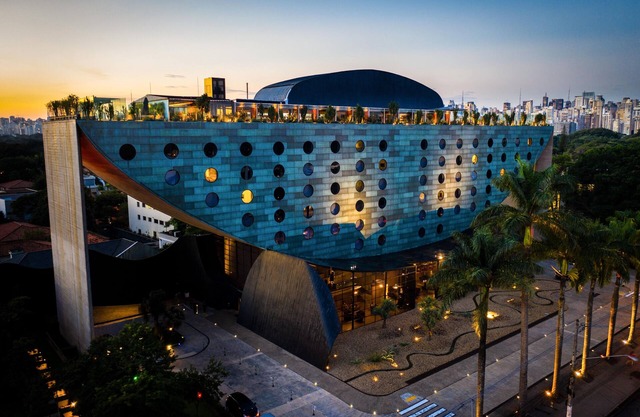 Hotel Unique