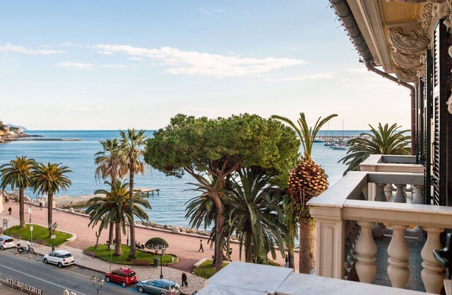 Hotel Vesuvio
