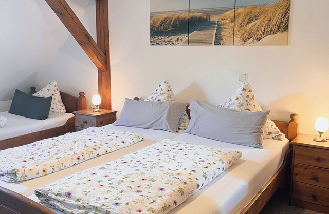 Hotel Waldhaus-Lahnstein, room 2, triple room on the upper floor incl. breakfast