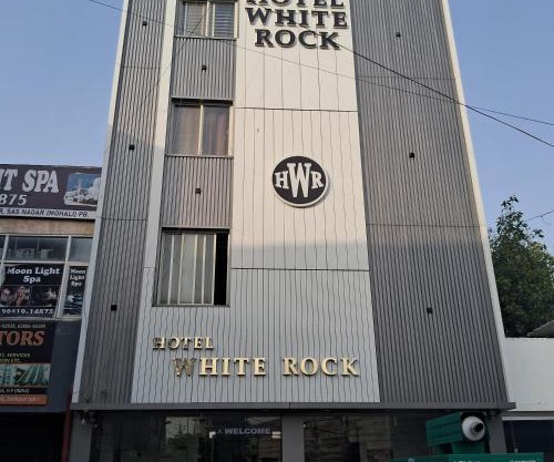 Hotel White Rock Zirakpur