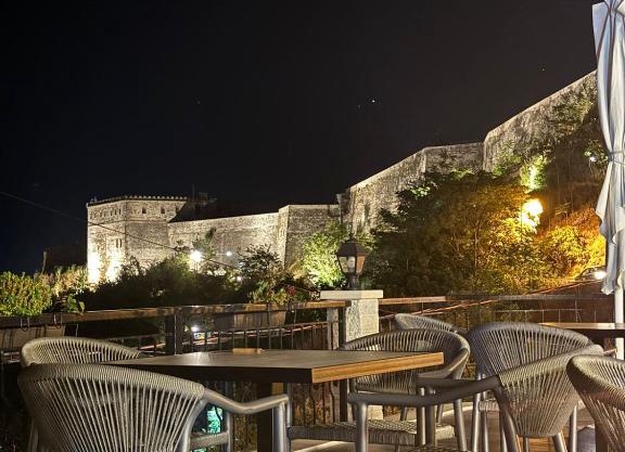 Hotel with Castle View