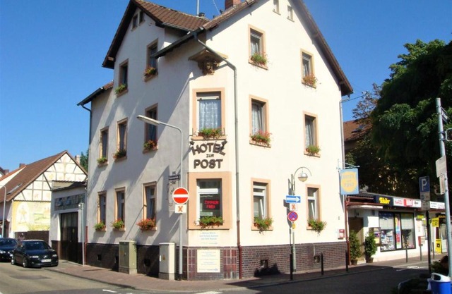 Hotel zur Post Schwanheim