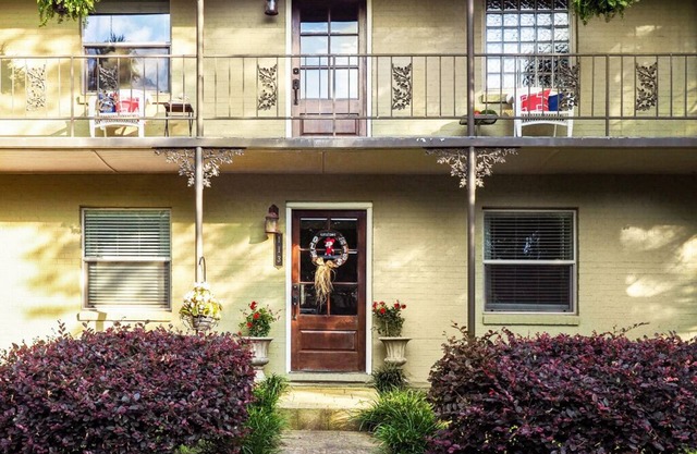 Hotty Toddy, Perfect Spotty! Location de maison de ville 4B / 3B