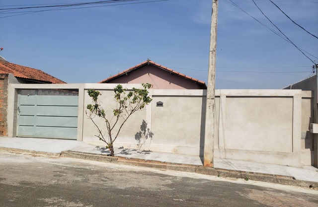 Entrée de la maison Canastra