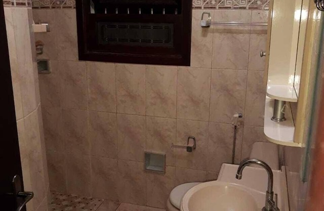 House 03 bedrooms AND 02 bathrooms martim de sá - 200 mts from the beach for 14 people