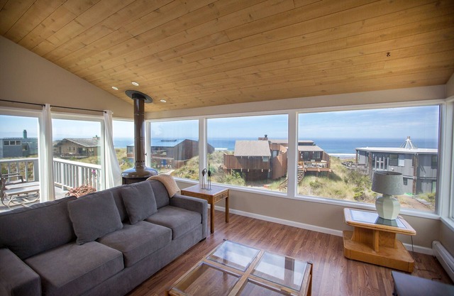 Beach House H33 Pool House