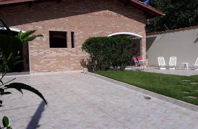 Maison à 5 minutes à pied de la plage d'Enseada