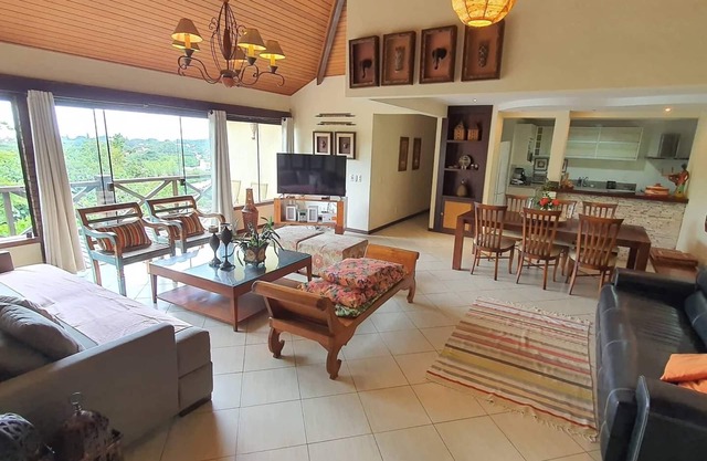 MAISON 5 QTOS (4 SUITES), VUE MER, PISCINE, SAUNA, BARBECUE PRIVE, WI-FI