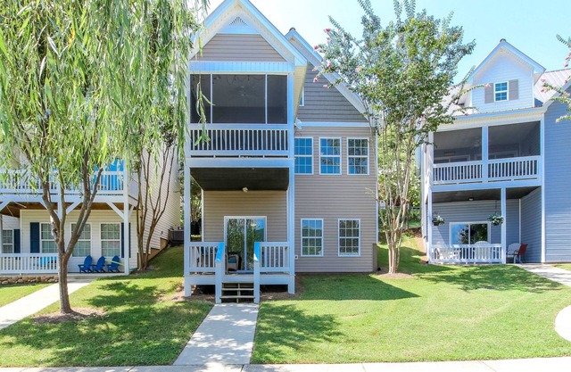 House# 59 Anchors Away (no pets)