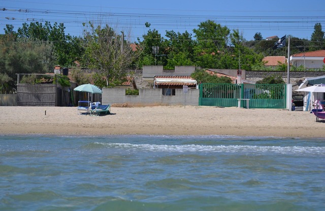 maison en bord de mer avec accès privé disponible à partir du 1er avril