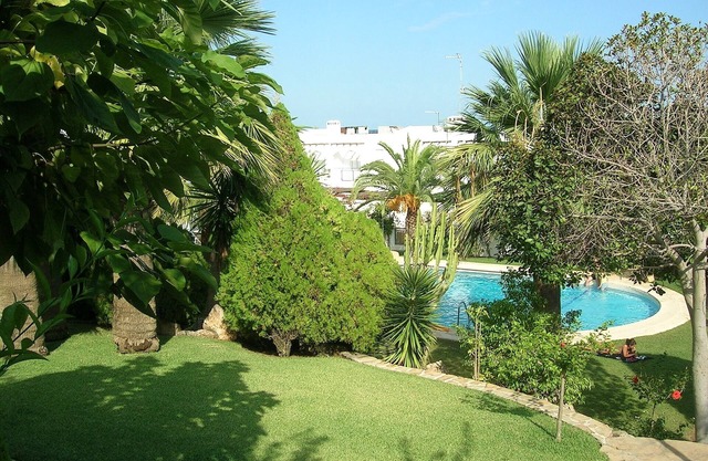 Maison Cueva Del Lobo, jardins tropicaux, piscine et vue mer,