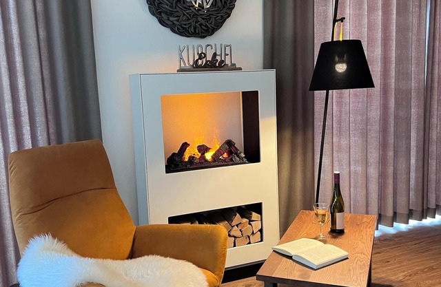 Vacation home Diemelblick 39 with dog - directly on the Diemelsee with sauna, terrace and garden for up to 5 people