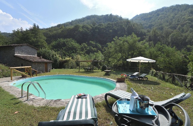 Vacation Home à Coreglia Antelminelli avec 2 chambres à coucher, 4 couchages