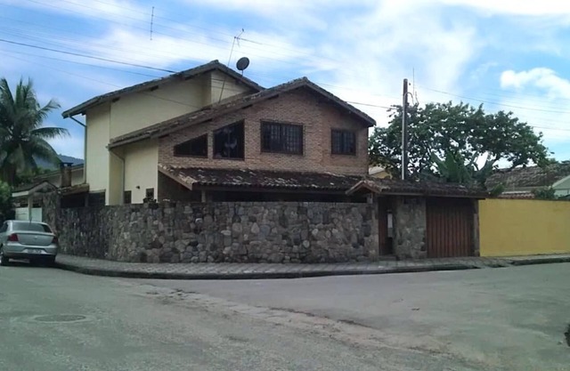 Maison à louer dans le Centre d'Ubatuba