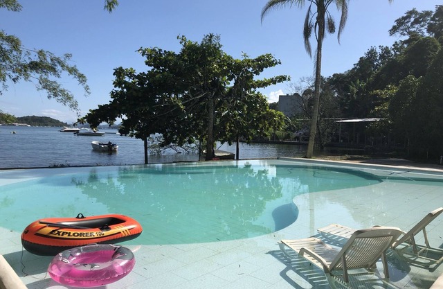 Casa Angra complète structure nautique, piscine doit faire. Fin de semaine