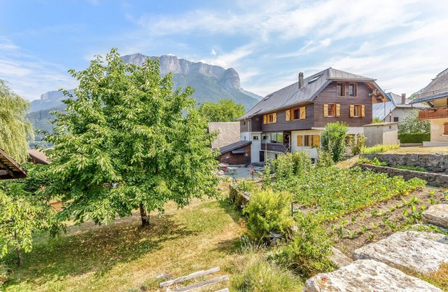 Chalet à Annecy, entre Lac et Montagnes, 350m2, 15 couchages; idéal famille
