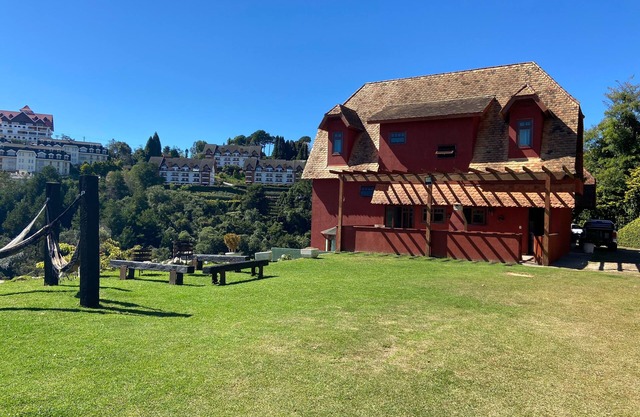 Manoir de luxe avec vue sur la montagne à Alto do Capivari.