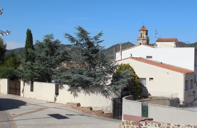 House in Falset with a garden in a fantastic location next to the castle