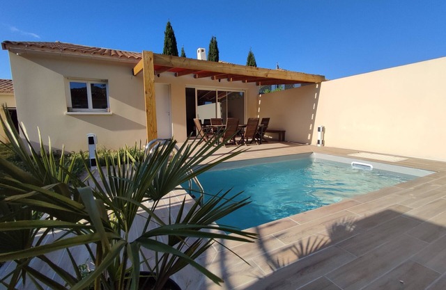 Maison en Provence avec piscine 10Km d'Avignon: Idéal Famille, soleil et détente