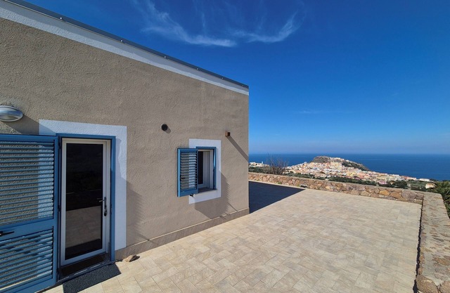 Maison à la campagne avec magnifique vue sur le Golfe d'Asinara et Castelsardo