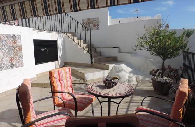 Maison, dans le centre historique d'Olvera, piscine privée et vues imprenables