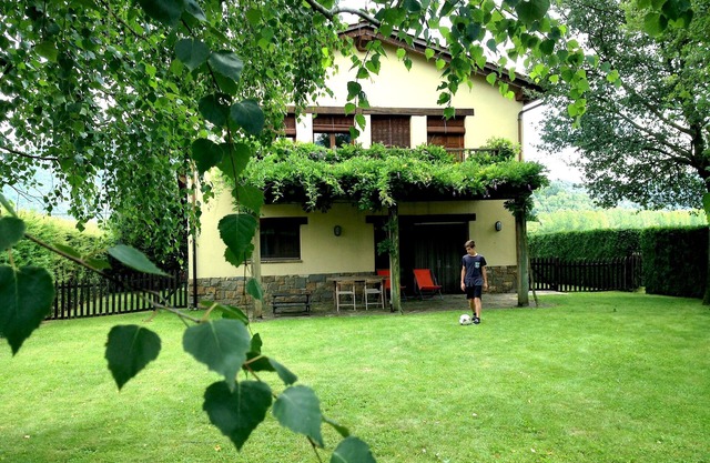 Maison à Vall d'en Bas, près des piscines sans pistes cyclables. Vues fantastiques.