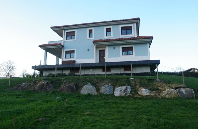 Maison à Villaviciosa