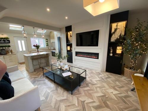 House in Westmoor Near Racecourse