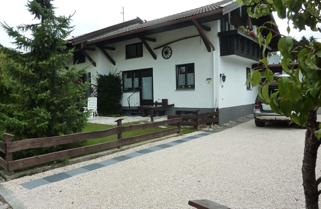 Appartement lumineux, de style cottage, pour les familles et les dormeurs