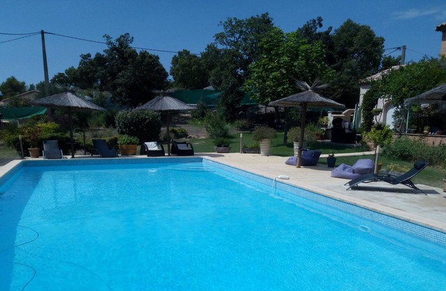 Maisonnette de 50 M² avec piscine 6X12