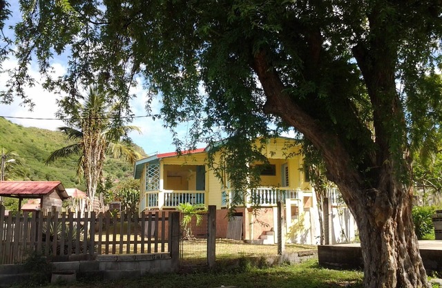 Maison de caractère à 90 m de la plage de Petite Anses d'Arlet