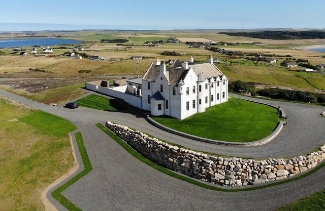 House of the Northern Gate - a castle that sleeps 23 guests in 9 bedrooms