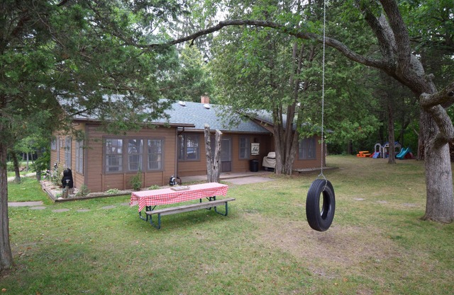 Maison de vacances de trois ours propriété sur le lac vert Wi